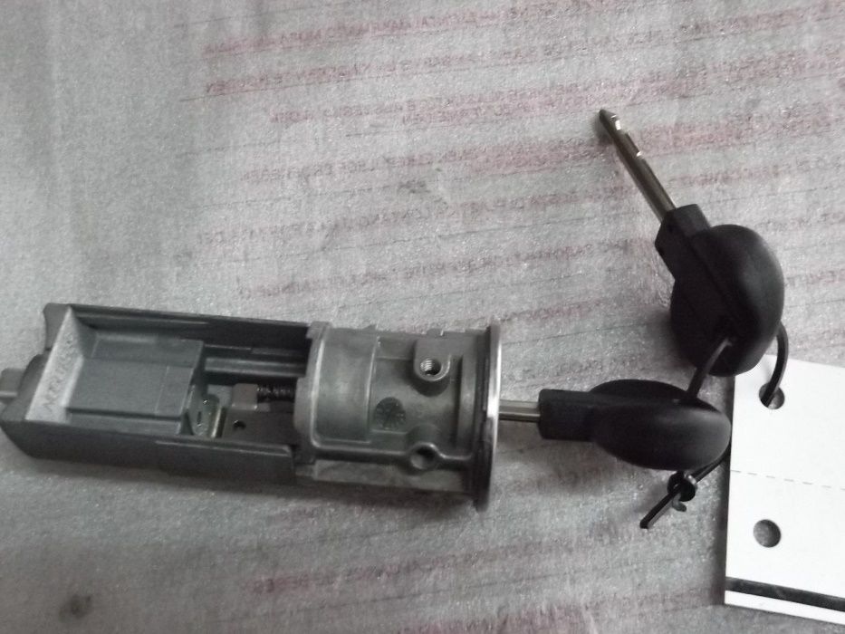 Canhão / tranca ignição Peugeot - Citroen