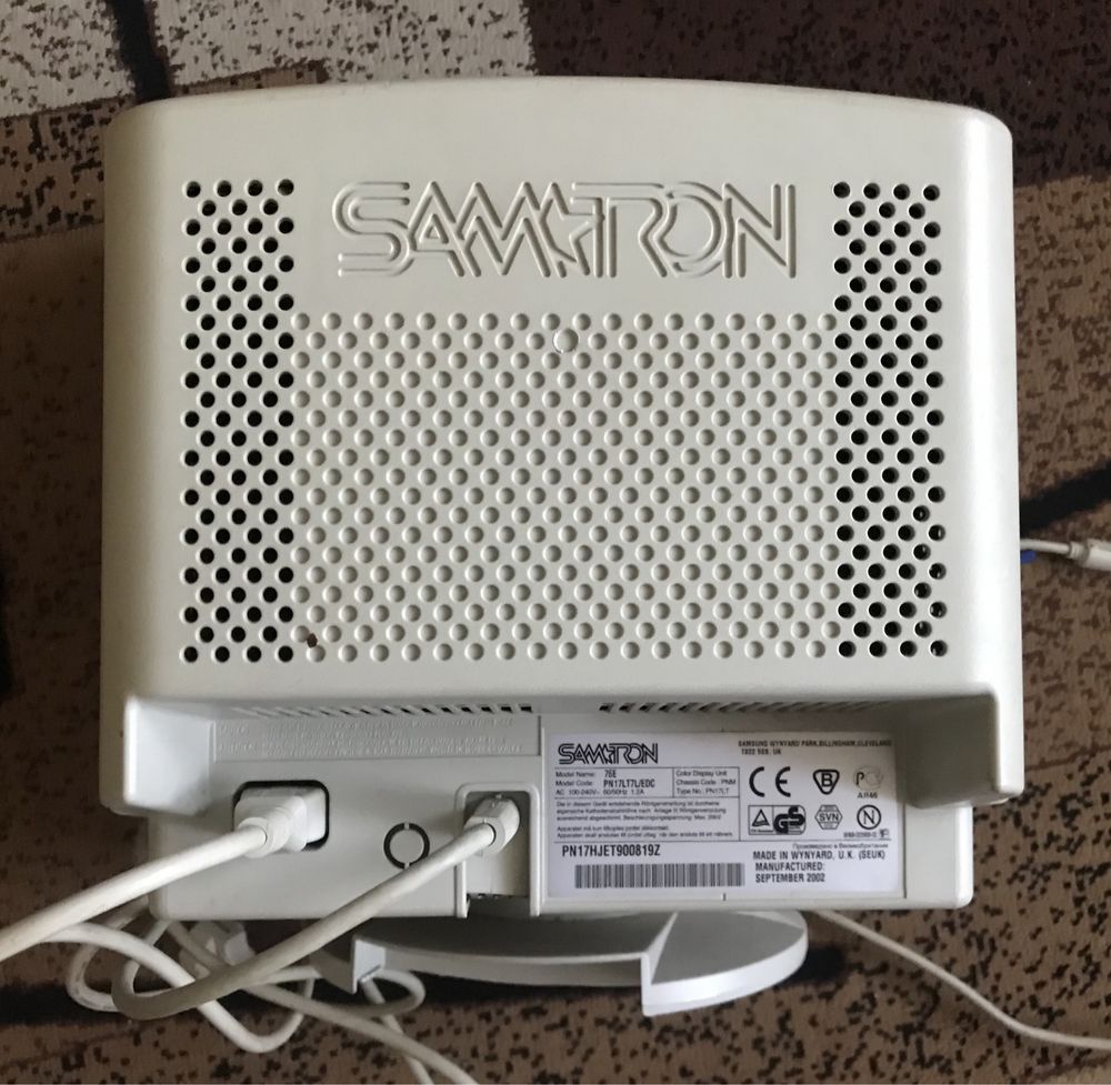 Монитор Samatron 76E 17”