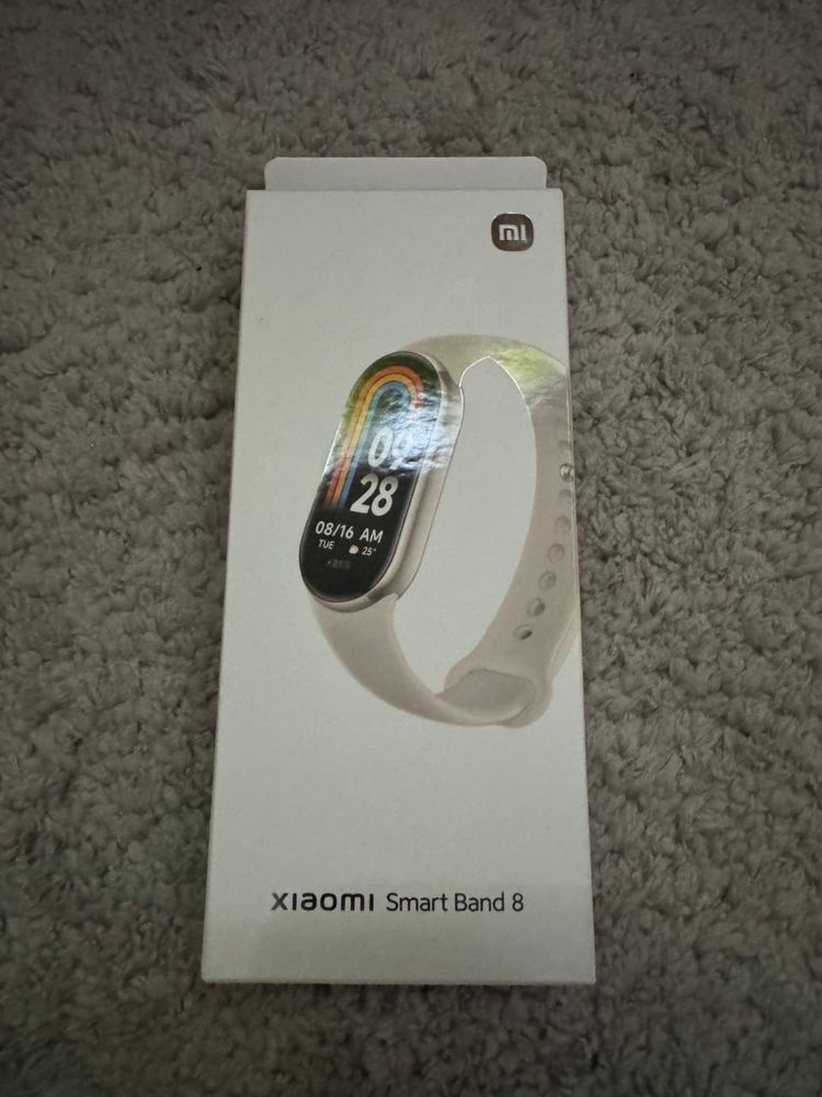 Продам mi band 8