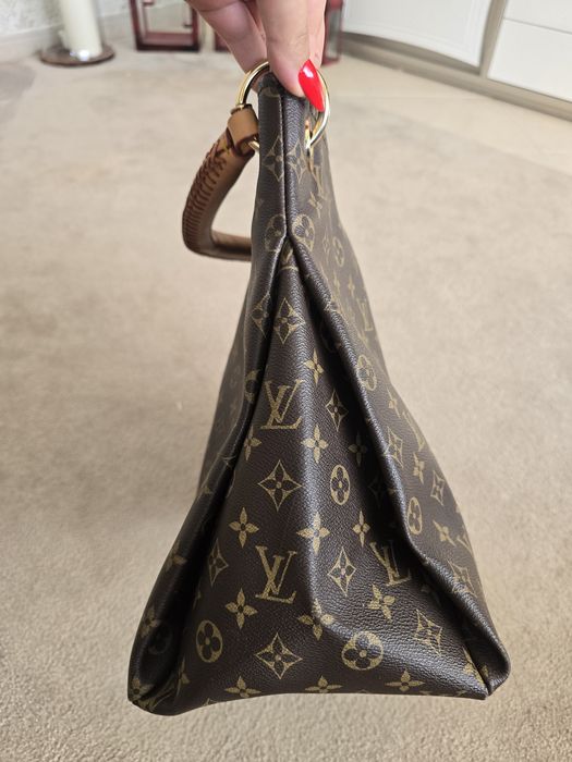 Mala Lv- em couro genuíno