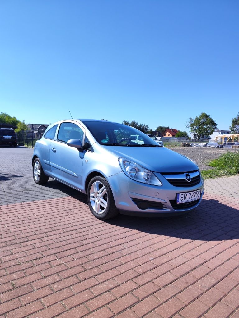 Opel Corsa D benzyna 1.2 Klimatyzacja