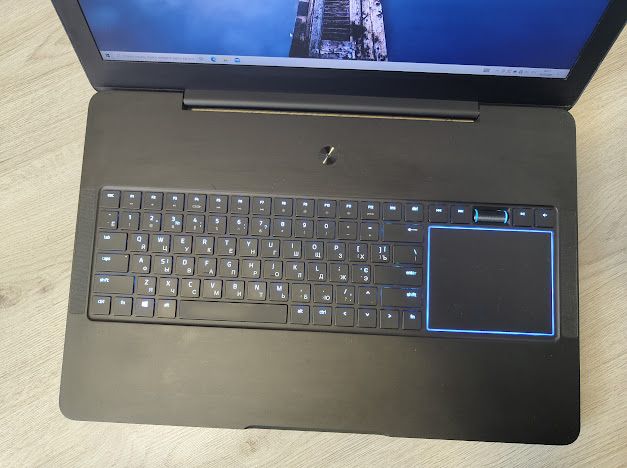 Razer Blade Pro 17, GTX 1060, 2 SSD