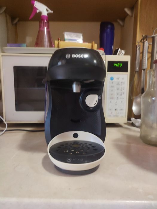 Кавоварка капсульна  Bosch tassimo.