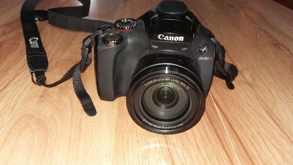 aparat Canon SX30IS