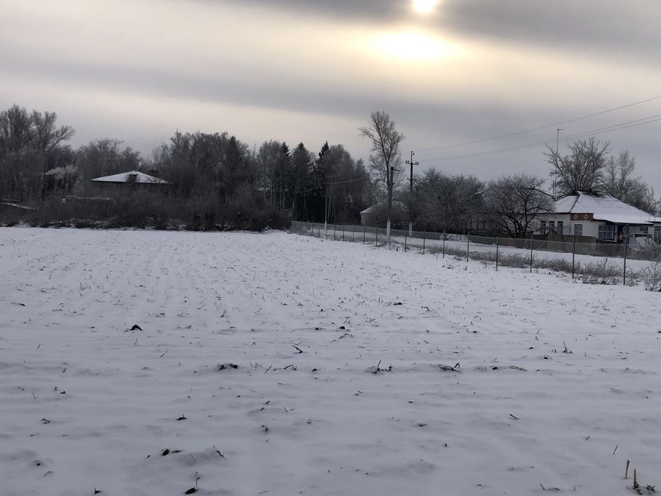 Будинок з 0,75 га землі