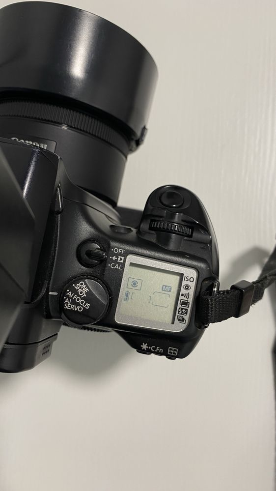 Плівковий Canon EOS 30 body+BP-300