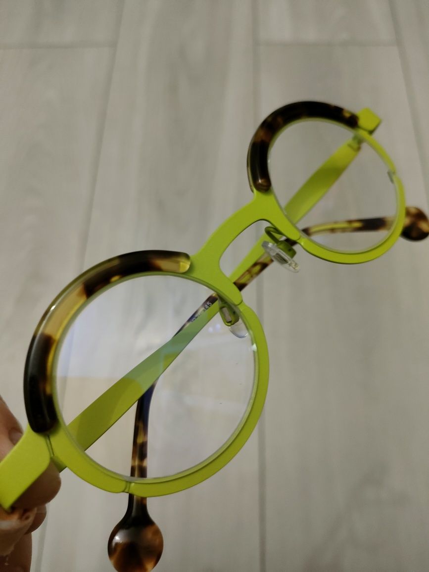 Okulary korekcyjne oprawki okrągłe zielone Theo j. Caroline abram