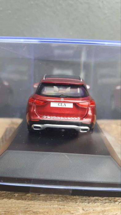 Коллекционные модели 1/43 машинки игрушки модельки