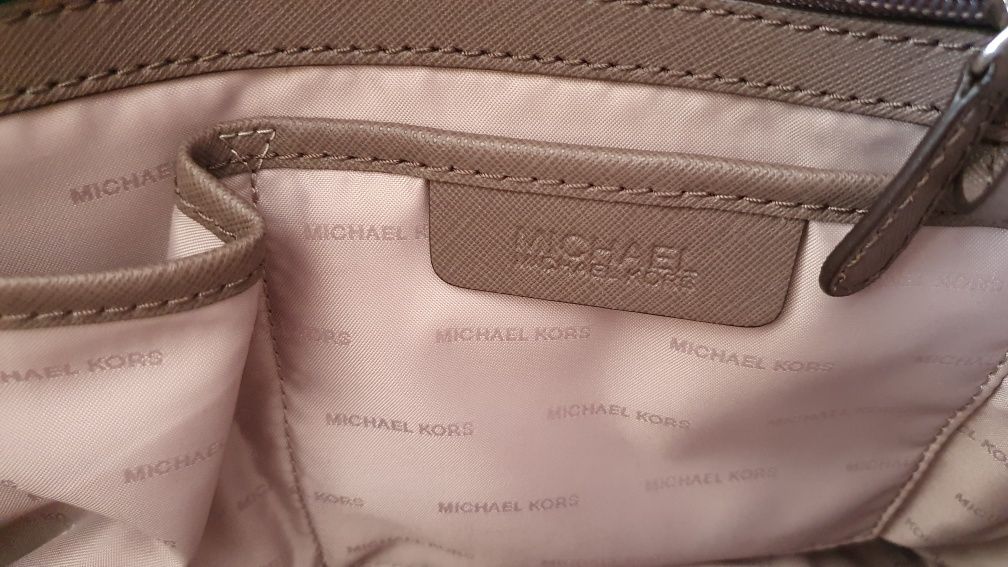 Michael Kors Savannah. Oryginalna torebka - ideał