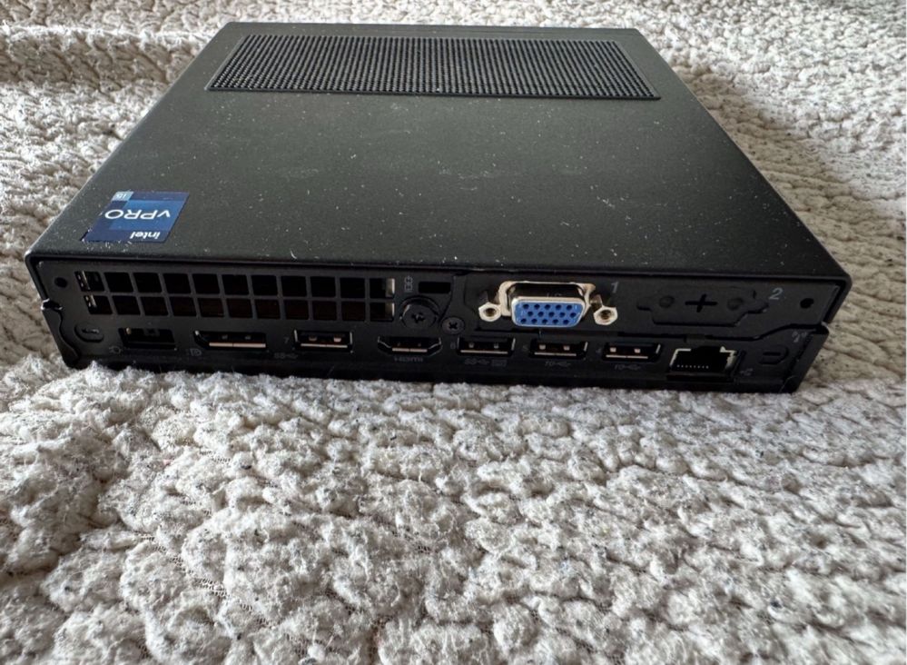 Mini PcLenovo ThinkCentre m90q, i5 Gen3-12500
