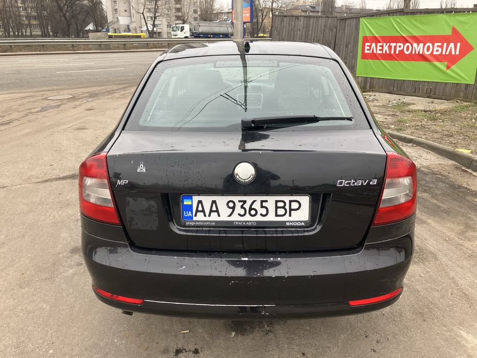 Продам шкоду а5 рестайл 2009 1,6 газ/бенз