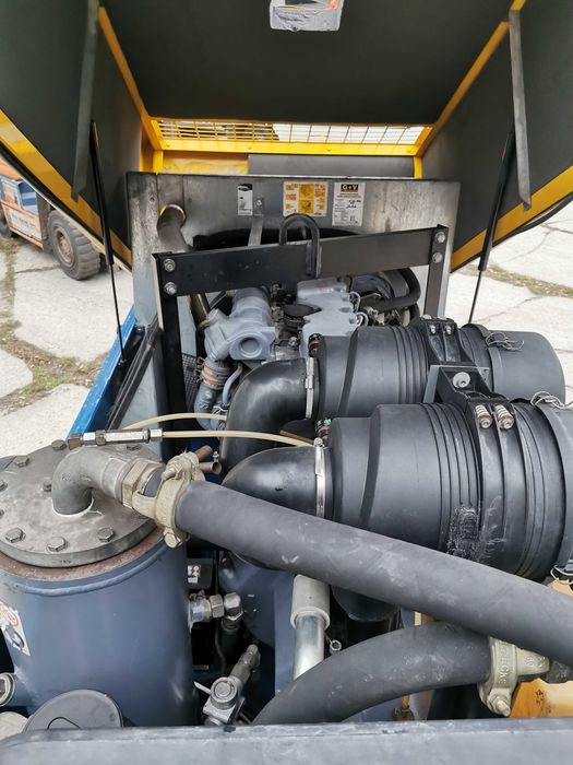 Kompresor śrubowy spalinowy Compair C76 Soft Start