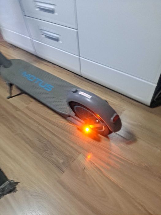 Hulajnoga Motus 10 stan bardzo dobry