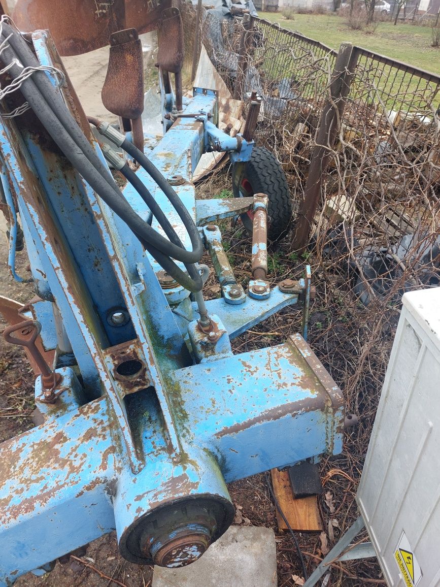 Pług obrotowy 3 skibowy LEMKEN OPAL  180