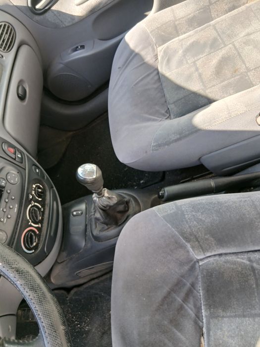 Renault Megane 1.4 16v