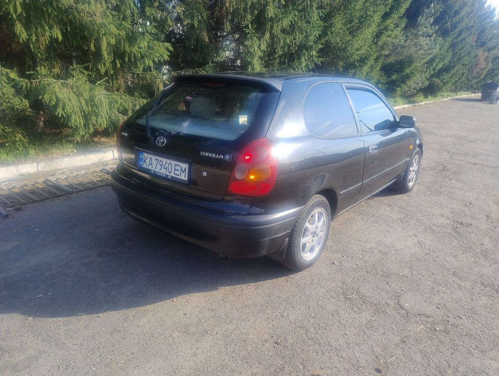 Toyota Corolla 3 d