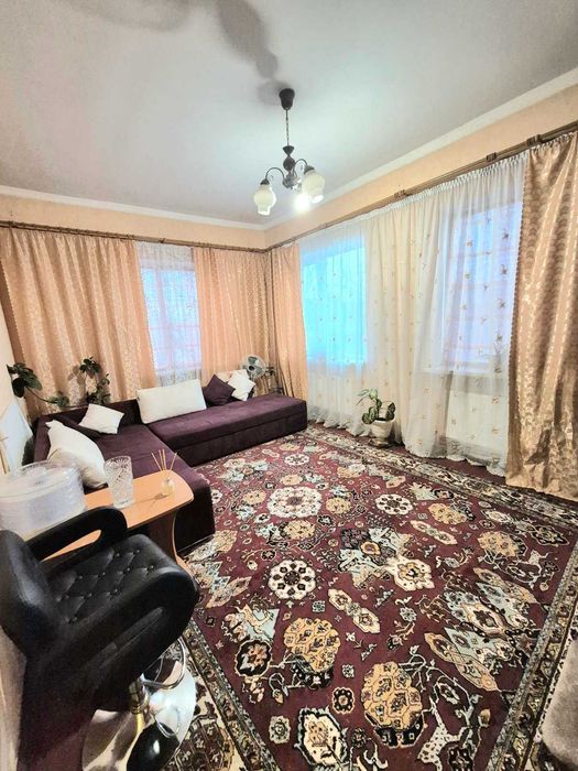 Продам міцний будинок 154 м2 в районі пивзаводу.