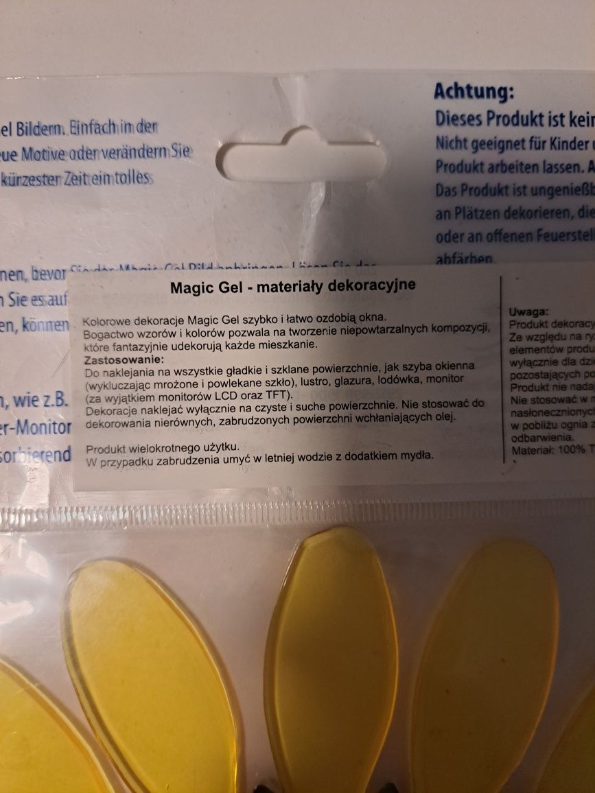 Magiczne naklejki na szybę
