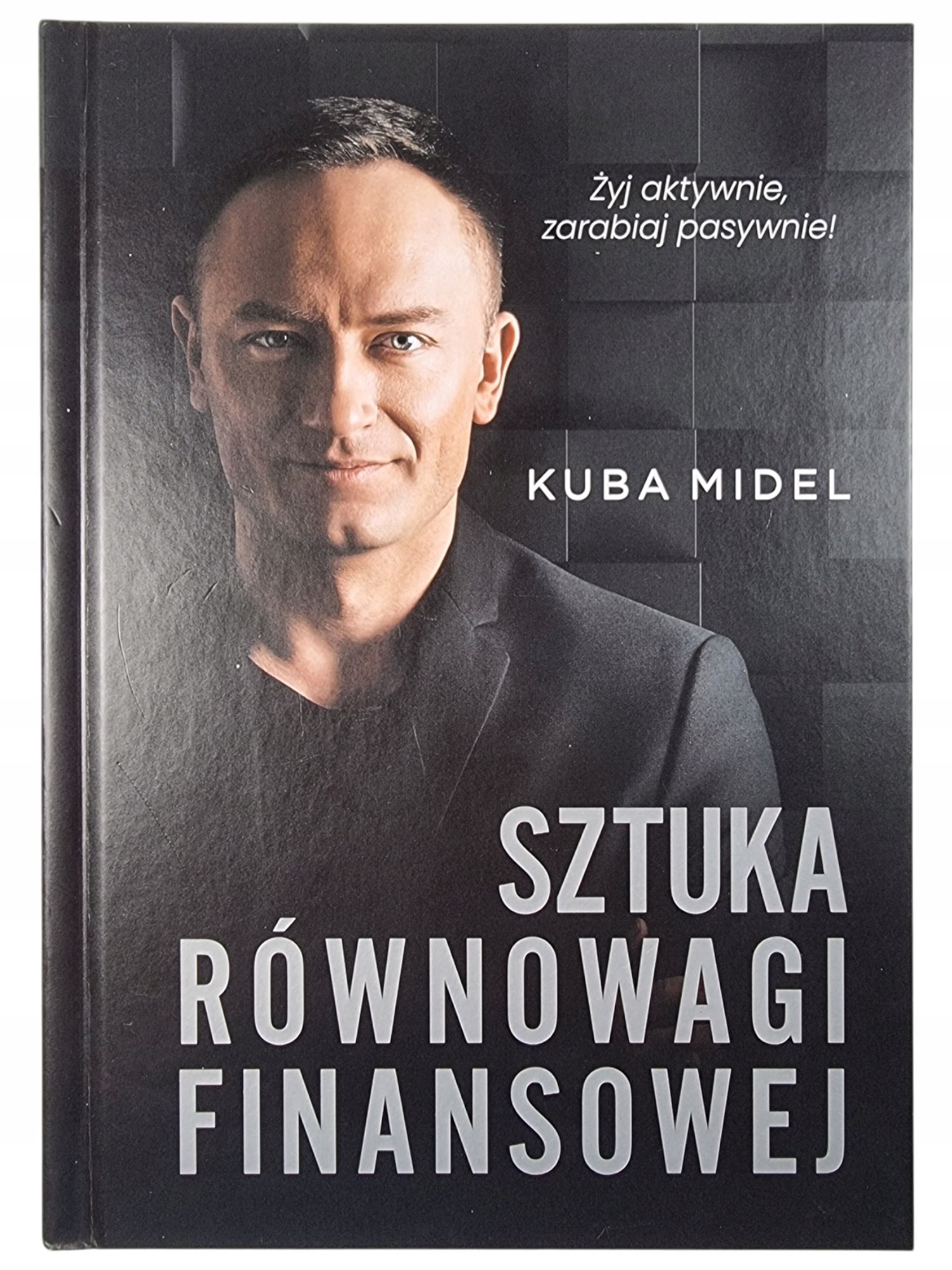 Sztuka Równowagi Finansowej / Kuba Midel