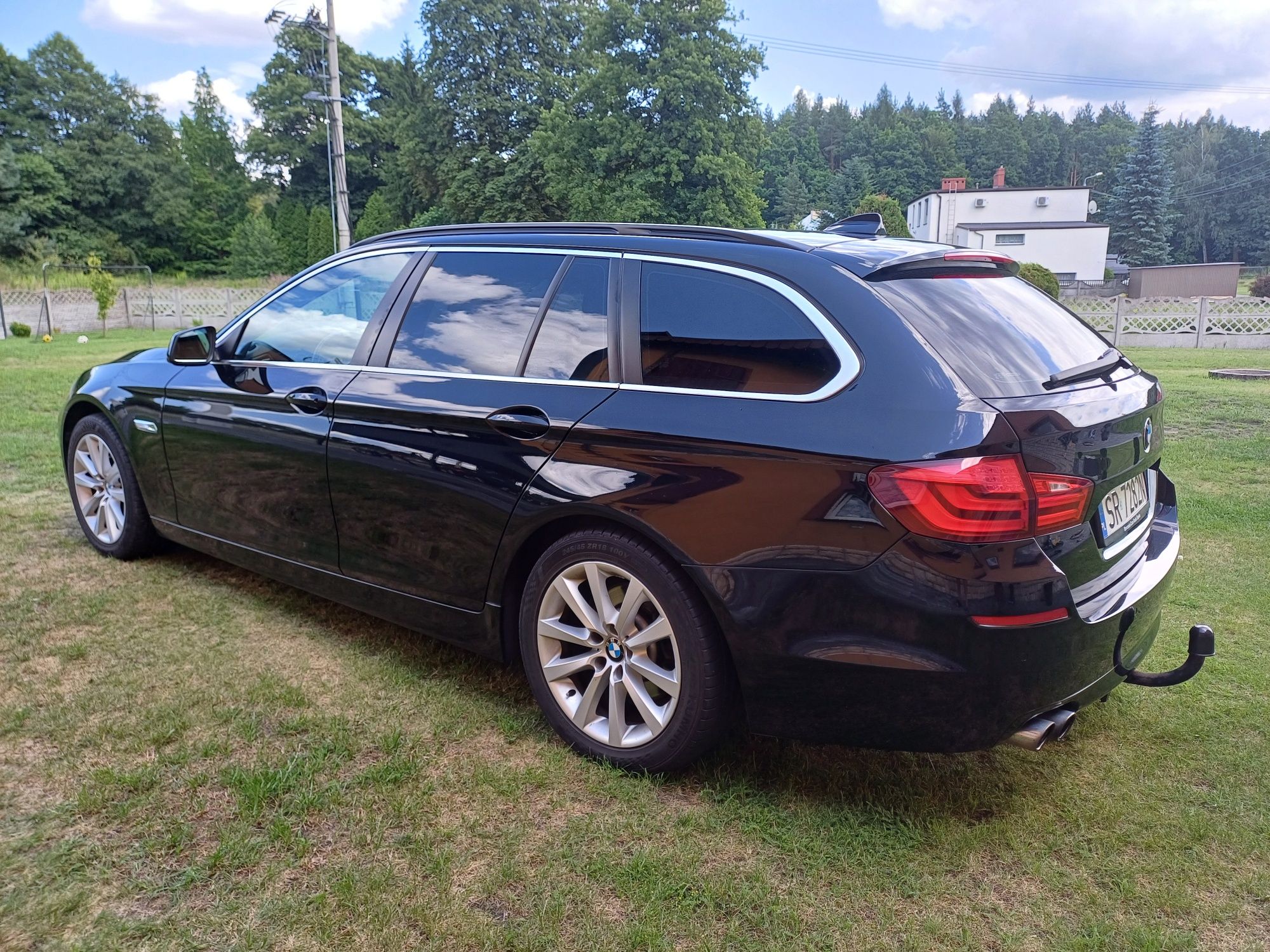 Bmw F11 F10 525d 218km 160kw Bixenon Webasto Hud