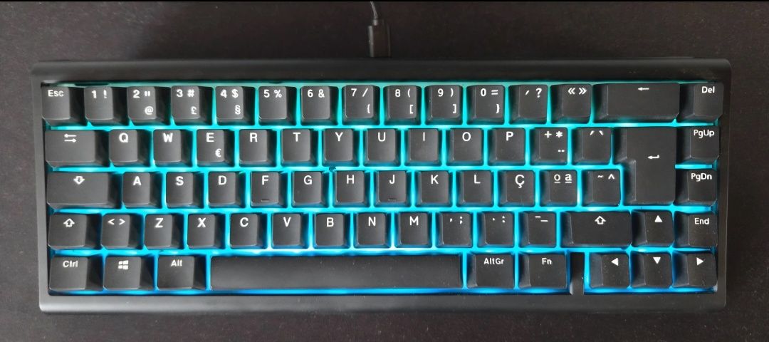 Teclado Ducky Tinker65