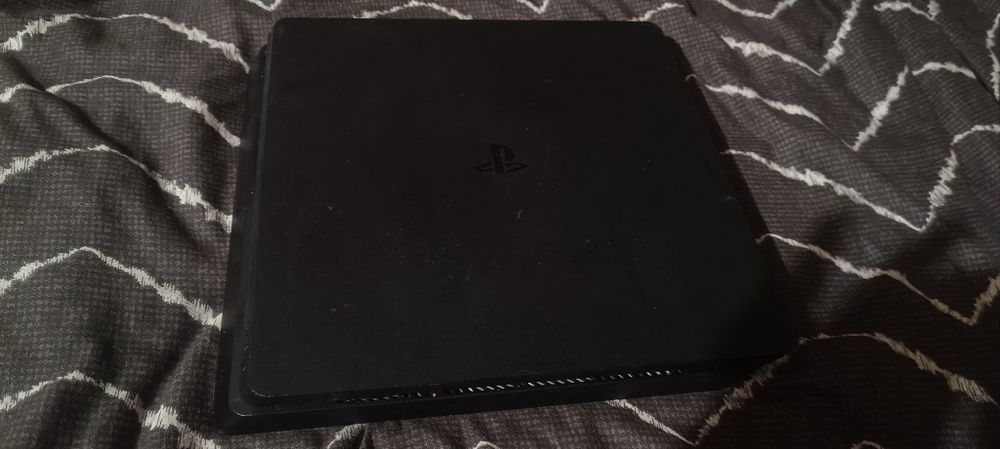 Playstation 4 slim плейстейшин 4 слім