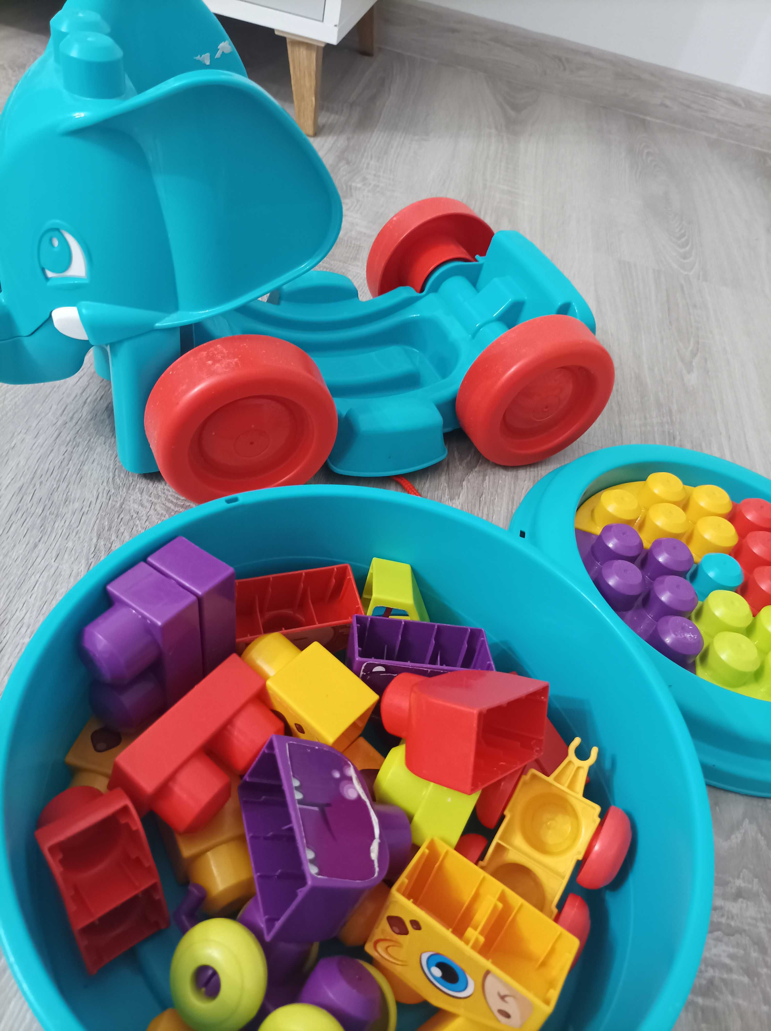 Fischer Price mega bloks spacerowy słonik