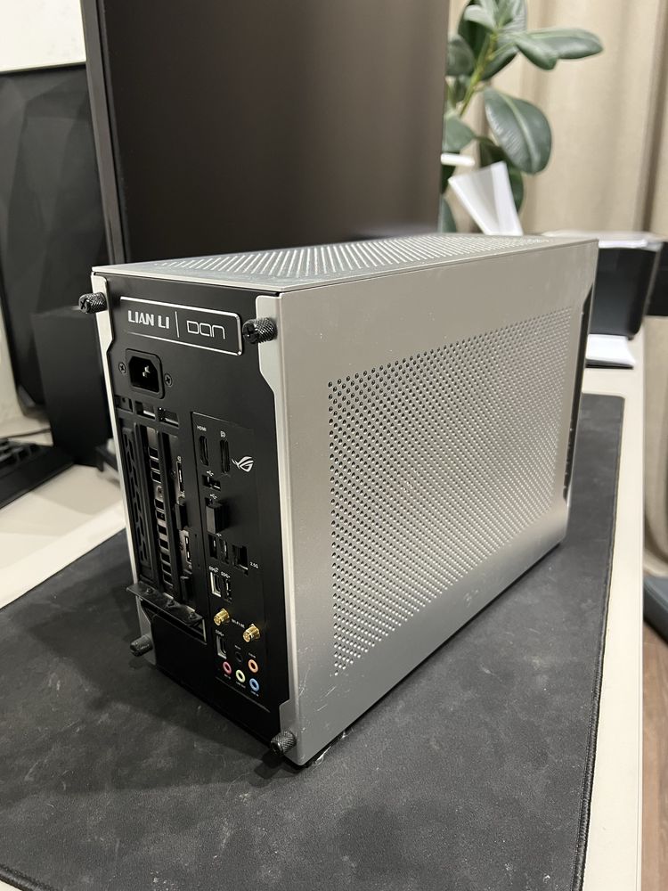Настільний пк rtx 4070, i-5-13500, 32gb, 1 tb ssd
