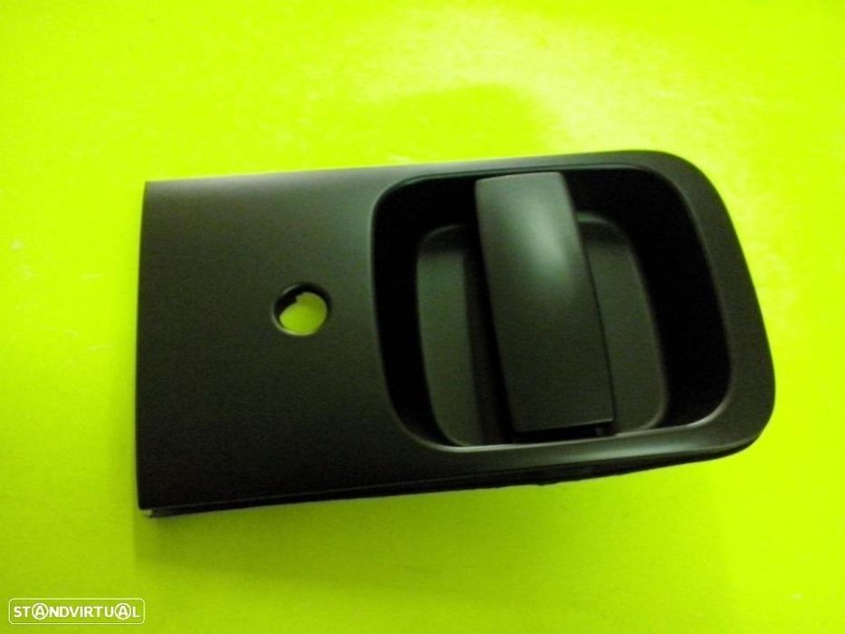 Puxador porta lateral Hyundai H1 2007--( Novo)