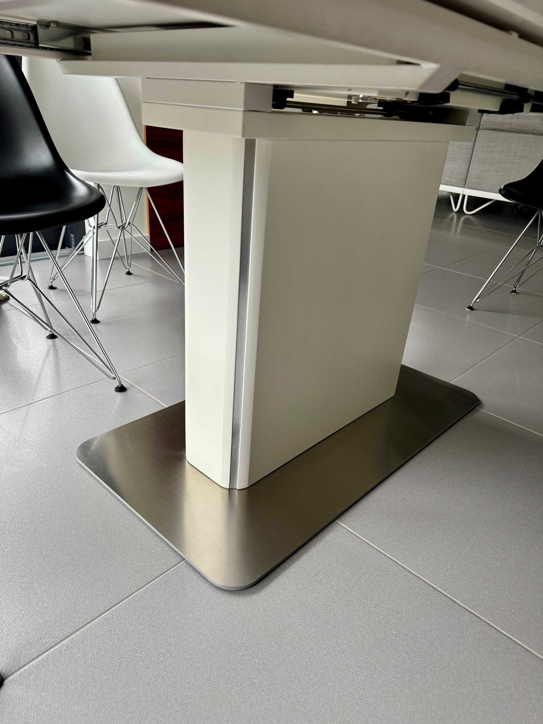 Duży (rozkładany) stół do jadalni 160/210 cm x 90cm + 6 krzeseł gratis