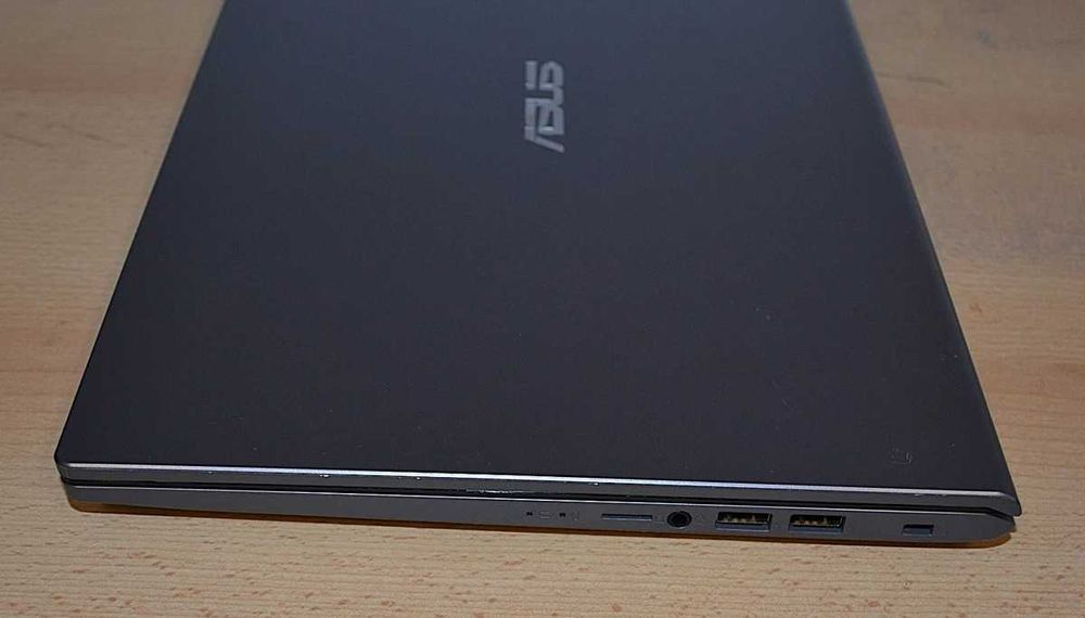 Portátil ASUS Vivobook