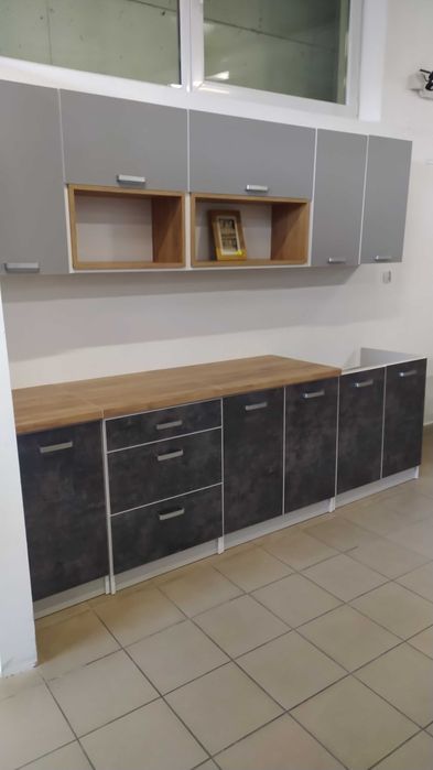 Sprzedam nowe meble kuchenne w różnych kolorach