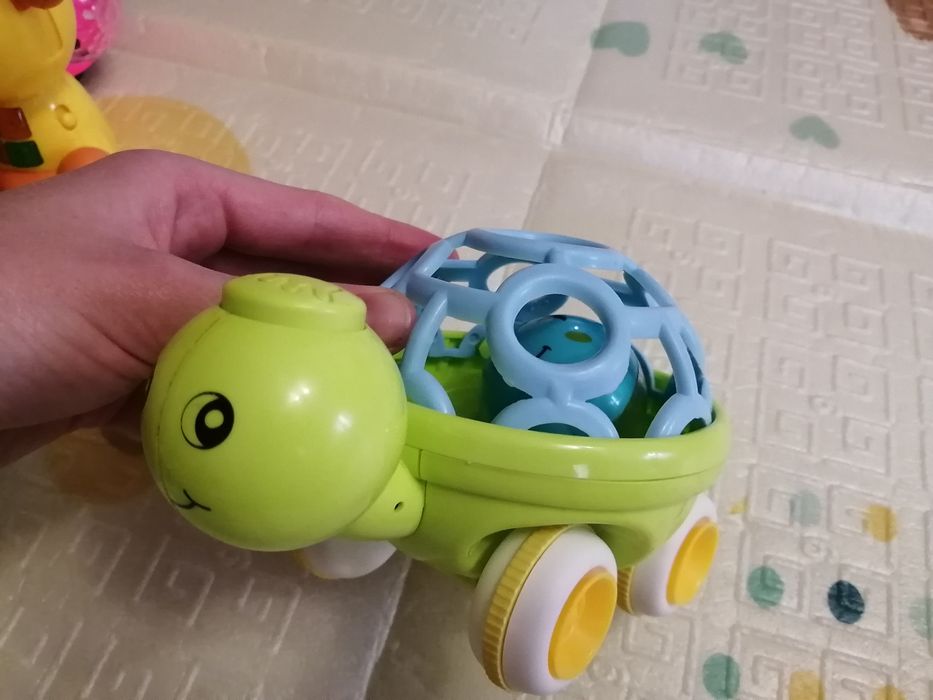 Дитячі іграшки. Гризунці, брязкальця, стукалка,  музичні.