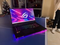 Asus Rog Strix WQHD RTX 4080-12g Ryzen 9-7945hx ddr5-32 ssd 1tb