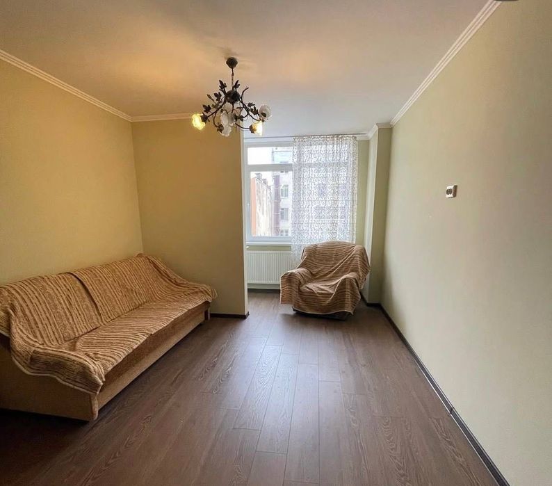 Оренда 3 км квартири біля стометрівки