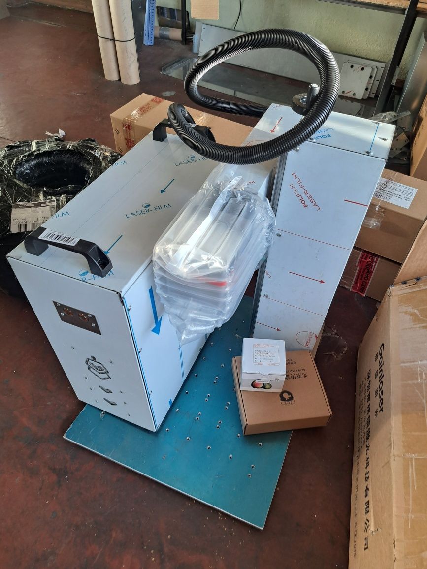 Волоконний лазерний гравер по металу 20вт, fiber, raycus