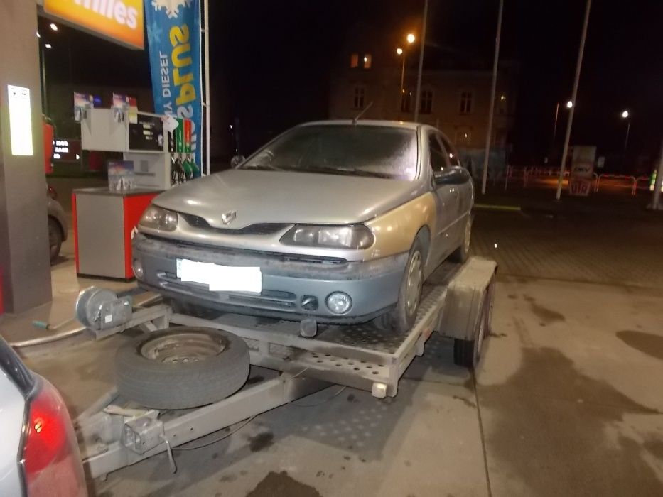 Renault Laguna I po lifcie,,1,9 DTI, jasnobłekitny metalik,na części