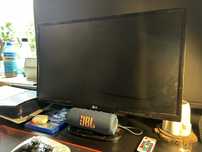 Monitor LG, 24 cale