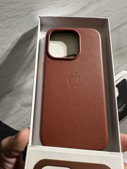 Чехол кожаный MagSafe iPhone все модели