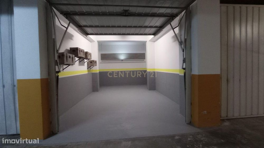 Garagem nos Benguiados, Vila do Conde