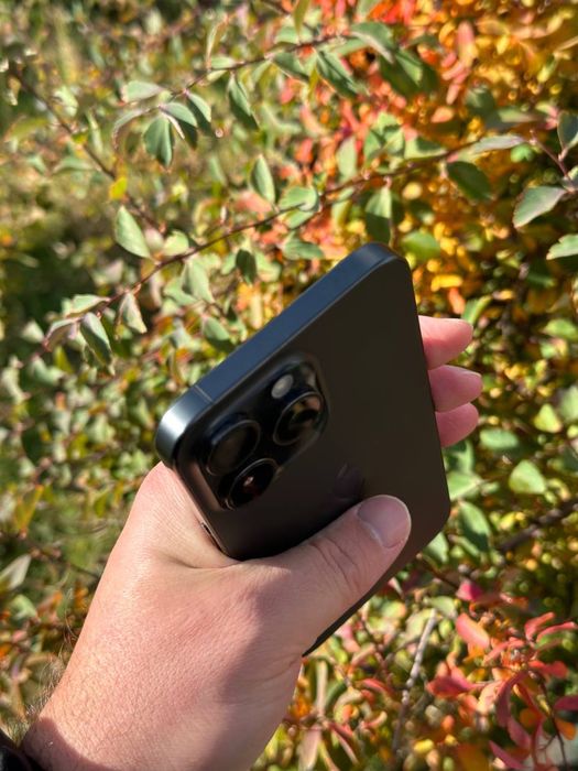 Продам IPhone 15 PRO MAX 256 Neverlock