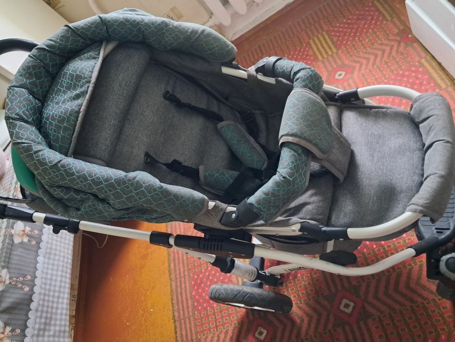 Коляска від 0-3 роки,прогуляка і люлька. Хороший бюджетний варіант