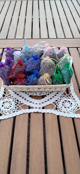 Woreczki z suszoną lawendą