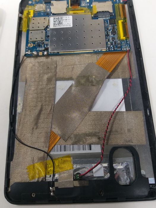 Планшет Nomi Corsa C070010  (4 LTE Pro  (4G 16Gb