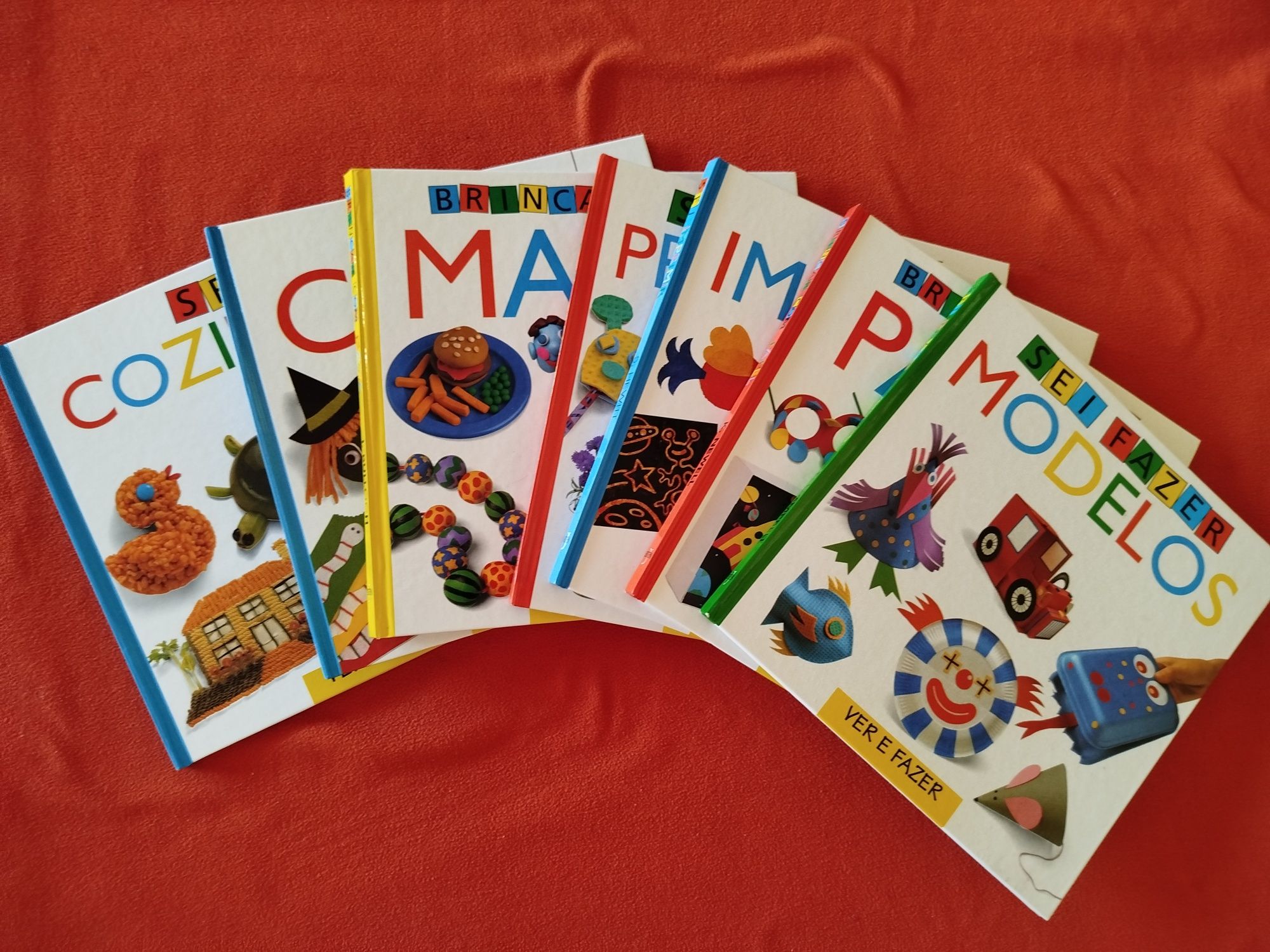 Coleções de livros para trabalhar com crianças