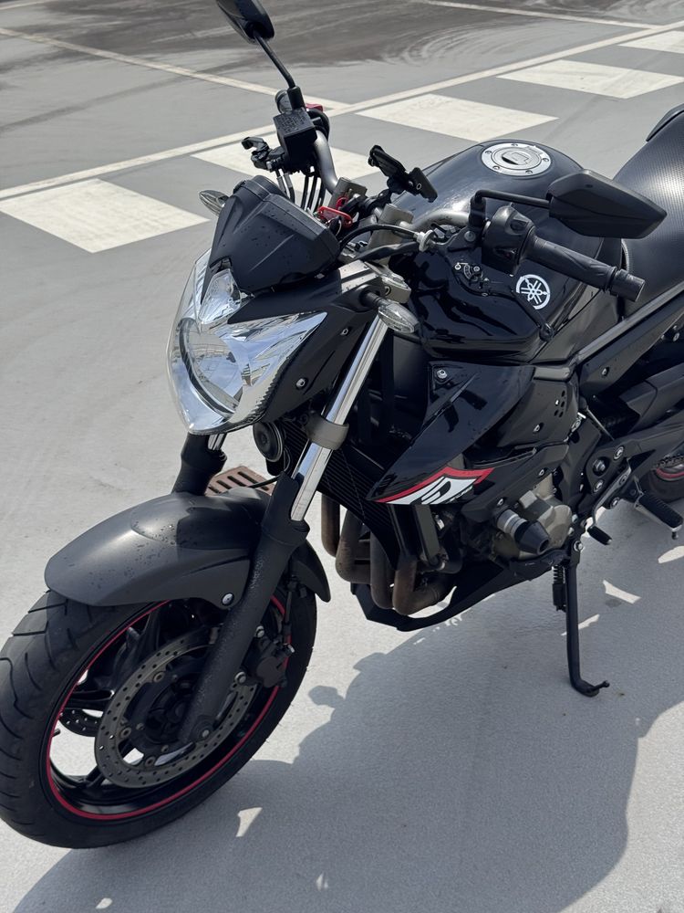XJ6 moto muito nova moto de pista