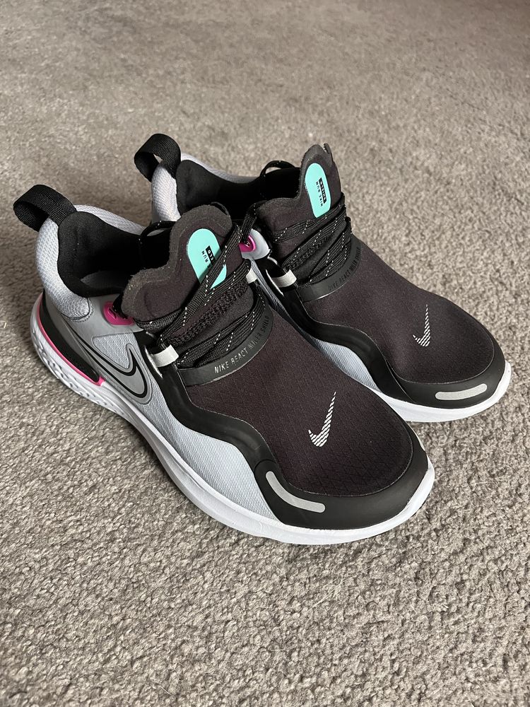 Красовки  NIKE 36 роз.