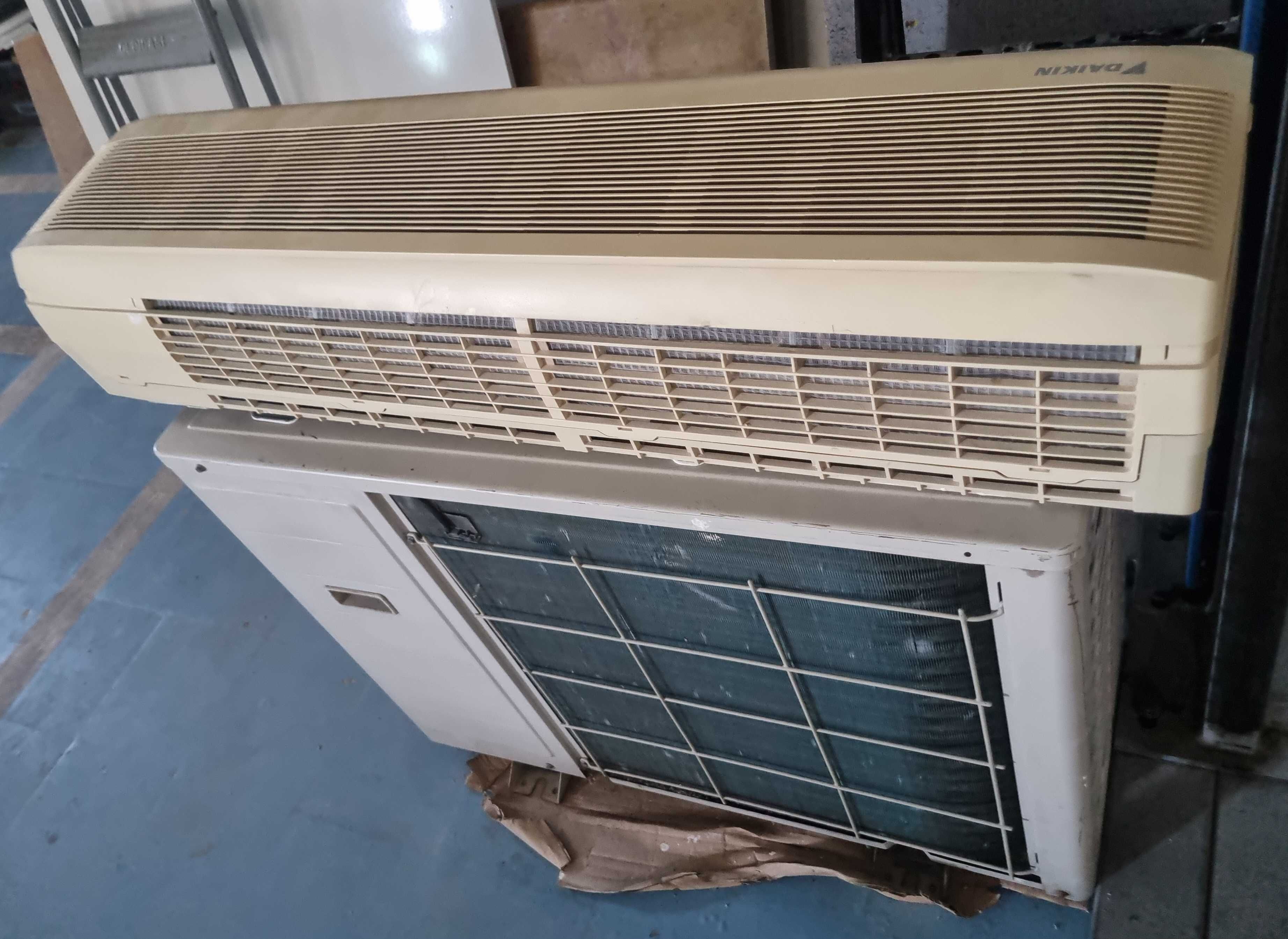 Vende-se urgente AC Daikin