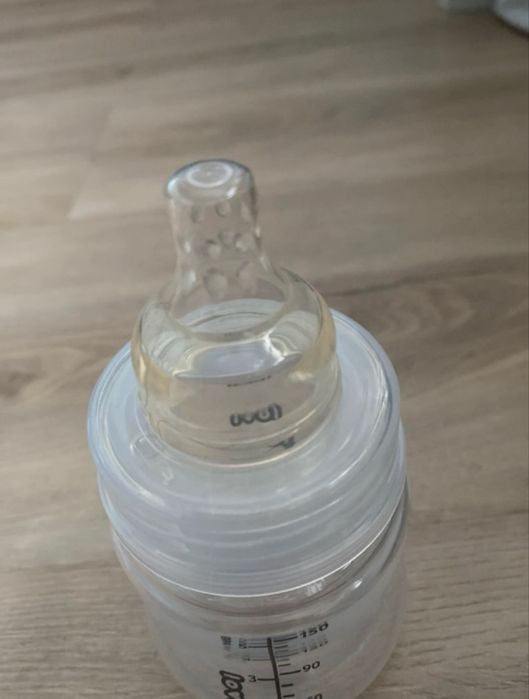Phillips Avent Natural 0m+ dwie butelki 125 ml + butelka Lovi