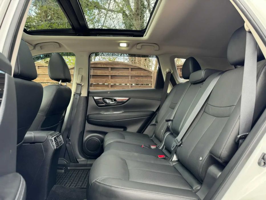 Nissan X-Trail      2018